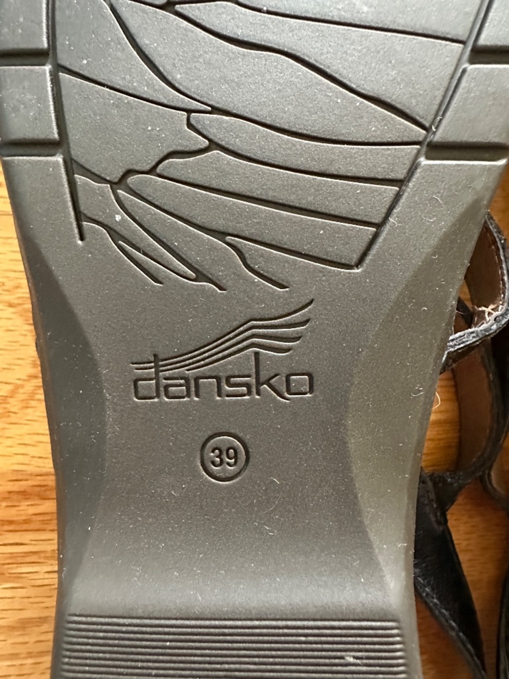 Dansko strappy leather sandals - Picture 3 of 4